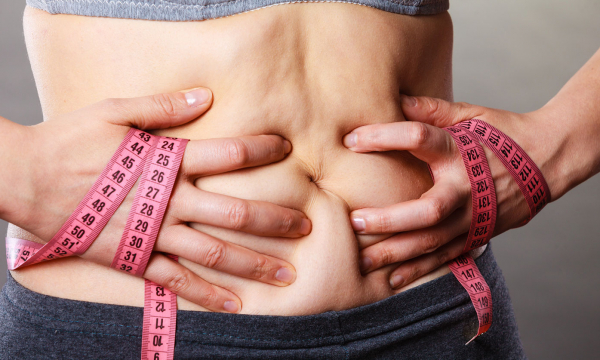 Названа неочевидная привычка, приводящая к набору веса